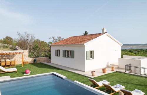 Seline House | Beautiful home in Seline