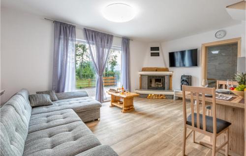 Gospic House | Beautiful Home In Smiljan With Sauna