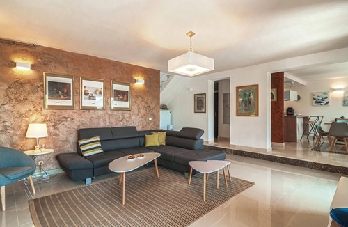 Splitska House | Beautiful home in Supetar