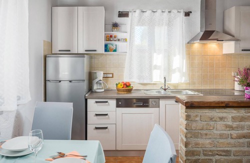 Medvidici House | Beautiful home in Sv.Lovrec