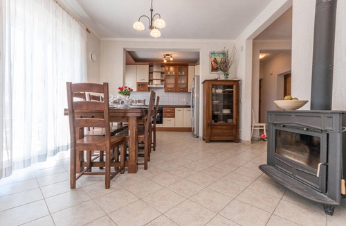 Tinj House | Beautiful home in Tinj