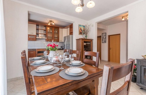 Tinj House | Beautiful home in Tinj