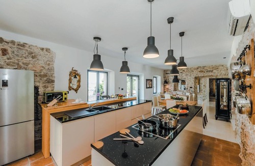 Tkon House | Beautiful home in Tkon