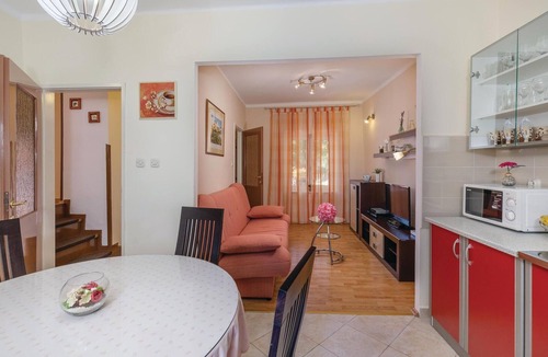 Topid House | Beautiful home in Topid