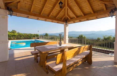 Caporice House | Beautiful home in Trilj