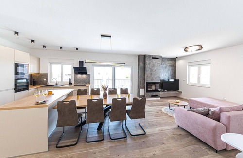 Plano House | Beautiful home in Trogir