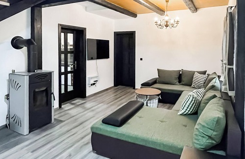 Cabar House | Beautiful home in Trsce with sauna