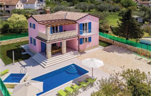 Peroj House | Beautiful Home In Vodnjan