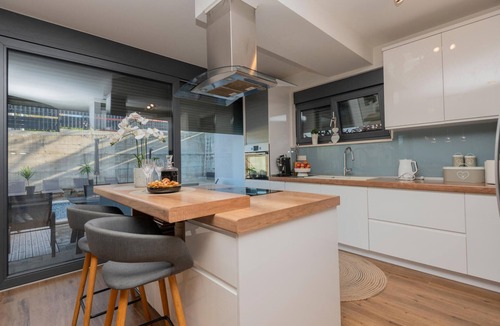 Vrgorac House | Beautiful home in Vrgorac