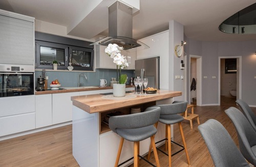 Vrgorac House | Beautiful home in Vrgorac