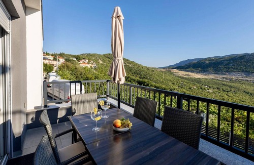 Vrgorac House | Beautiful home in Vrgorac