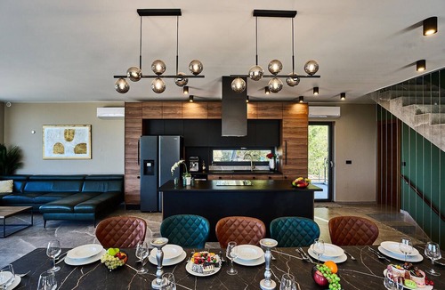 Zdrelac House | Beautiful home in Zdrelac with sauna