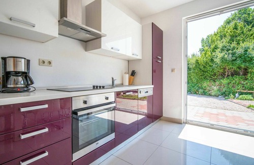 Kornic House | Beautiful private villa with WIFI, private pool, A/C, TV, terrace, pets allowed and panoramic view