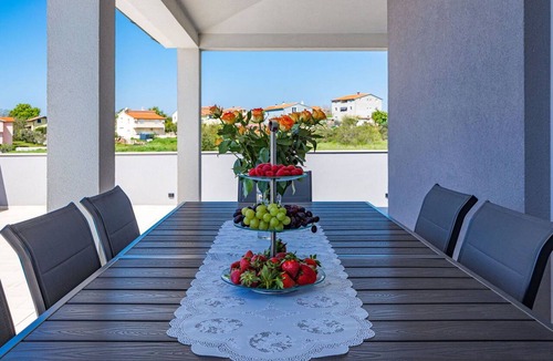 Loborika Villa | Beautiful private villa for 8 people with private pool, WIFI, A/C, TV and terrace