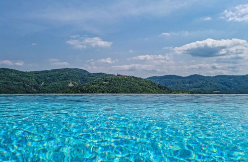 Korelici House | Beautiful private villa with A/C, WIFI, private pool, TV, terrace, pets allowed and panoramic view