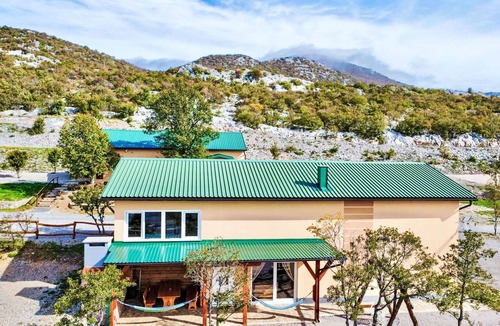 Karlobag House | Beautiful private villa for 5 people with WIFI, A/C and terrace