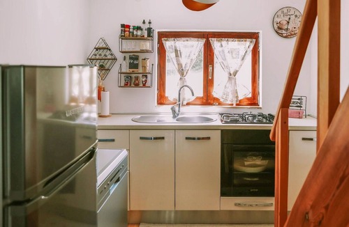 Perusic House | Beautiful private villa for 4 guests with WIFI, TV and terrace