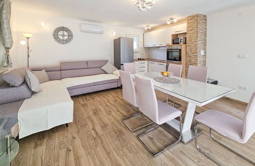 Marina House | Beautiful private villa for 6 guests with A/C, private pool, WIFI, TV, terrace and pets allowed