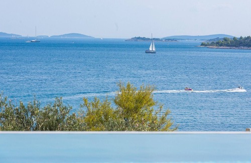 Seget Vranjica Villa | Beautiful Villa Alba Seget