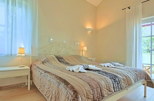 Butkovici Villa | Beautiful Villa Alma