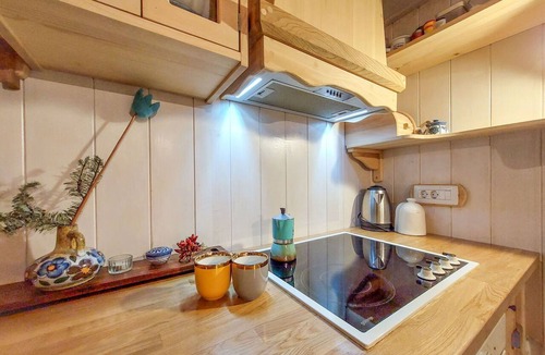 Cres House | Beautiful villa for 4 people with WIFI, A/C and balcony