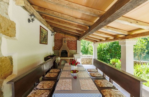 Zupanici House | Beautiful villa for 6 guests with private pool, WIFI, A/C, TV, terrace and pets allowed