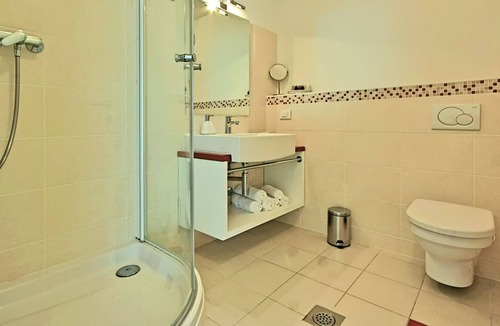 Butkovici Villa | Beautiful Villa Mirna