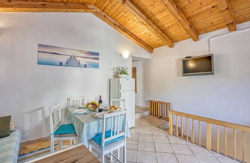 Beli Apartment | Beli Old Town 2BR Apartment/w Terrace, Beli, Croatia