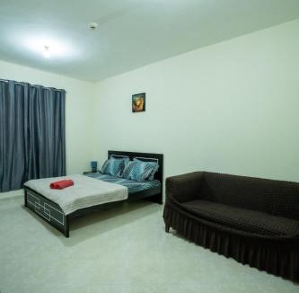 Mussafah House | Bj ROOMS