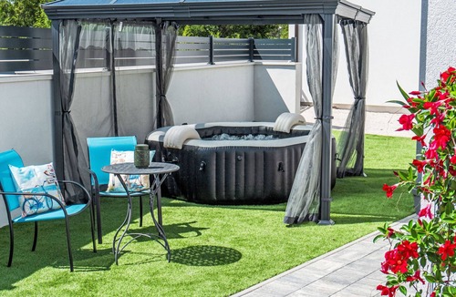Svetvincenat House | Blue Rose by Interhome