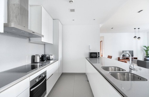 Al Wasl Apartment | Blueground | City Walk, pool, nr City Park