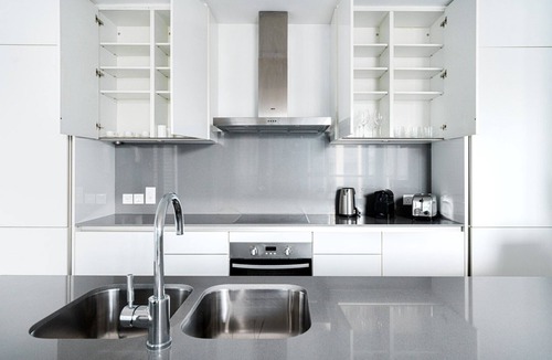 Al Wasl Apartment | Blueground | City Walk, pool, nr City Park