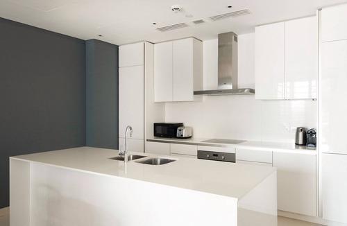 Al Wasl Apartment | Blueground | City Walk, pool, nr Courtyard