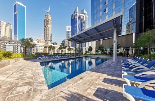 DIFC Apartment | Blueground | DIFC, shared pool, nr Central Park