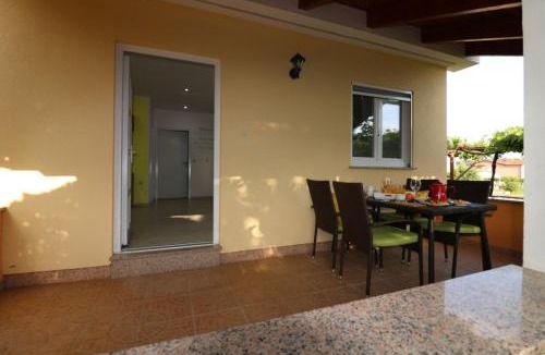Vrvari House | Bungalow Porec (4400-8)