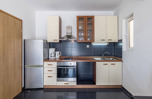 Stobrec Apartment | Carreras, One-Bedroom Apartment in Casa di Tenor