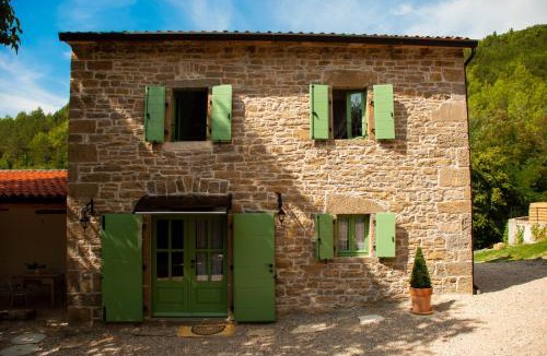 Livade Villa | Casa Contessa - Romantic stone villa near Motovun