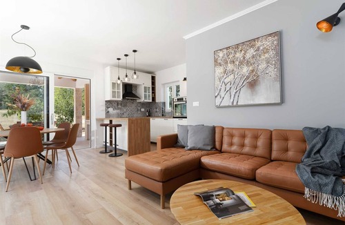 Zupanici Villa | Casa Piano in a calm village enveloped by nature