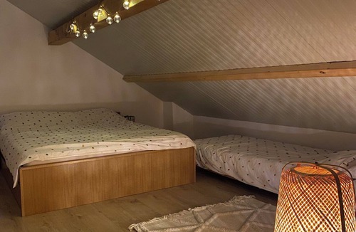 Generalski Stol Apartment | Charming 1-bedroom apartment in delightful Dobrenići with AC, WiFi