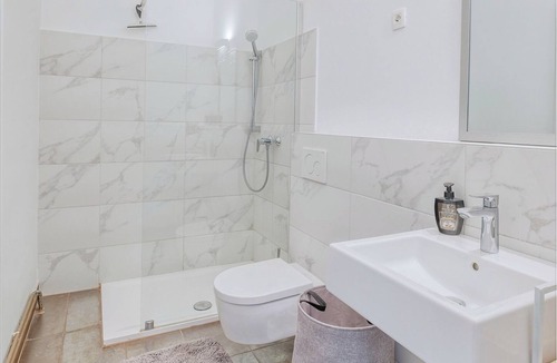 Ljubljana City Centre Apartment | Charming central 2-bedroom apartment in beautiful Ljubljana with WiFi, AC.