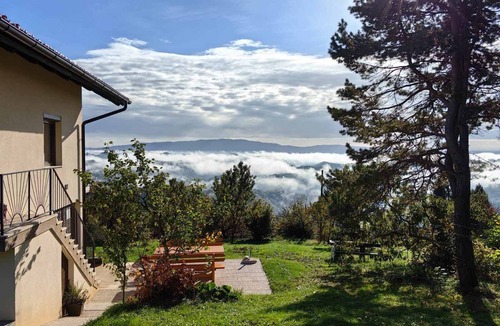 Brezice Cottage | Charming cottage with beautiful view and hot tub