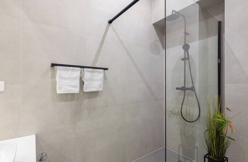 Split Hotel | Charming hotel suite with balcony in Split city centre with WiFi, AC