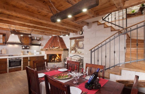 Tucepi House | Charming stone house with pool and sea views