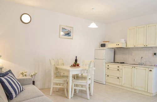 Supetar Villa | Charming Villa with pool in the heart of Supetar