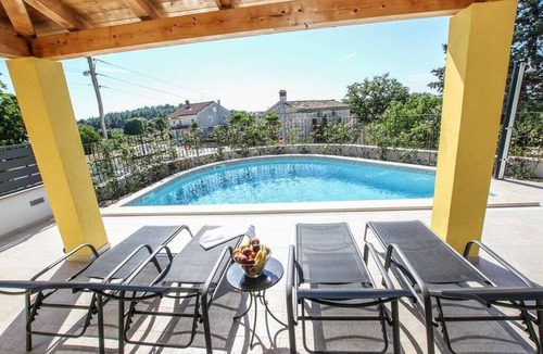 Mugeba Villa | Chic holiday home with pool , 2 km from the sea