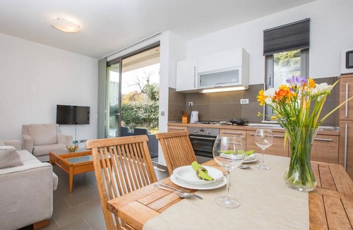 Lapad Apartment | City Holiday Apartment - One Bedroom Apartment with Terrace