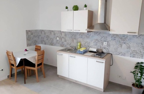 Zagreb Apartment | Comfort Apartment Baruna Filipovića - Studio Apartment With Balcony