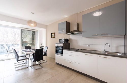 Kukci Apartment | Comfortable Apartment Amore near Poreč with Balcony for 4 Guests
