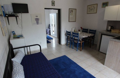 Milcetici Apartment | Comfortable apartment Lastavica 1 on the island of Krk