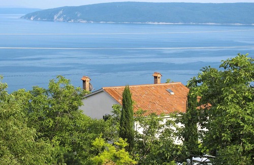Mosenice Apartment | Cosy apartment for 4 guests with WIFI, TV and terrace